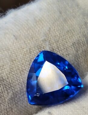 5.90ctw Natural Tanzanian Tanzanite Zoisite 10x10x6mn Deep Blue